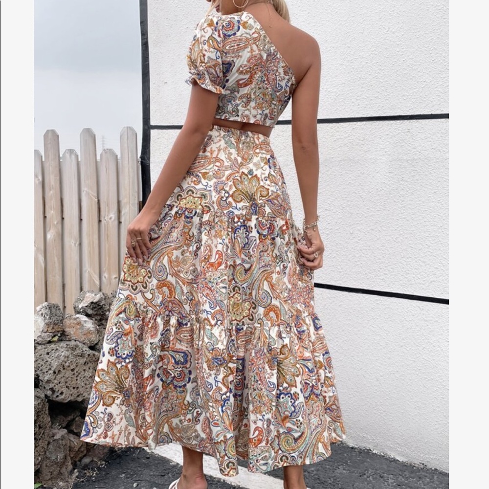 Boho Gypsy Floral Paisley Print Puff Sleeve One Shoulder Crop Top Slit Skirt Set - Picture 6 of 11